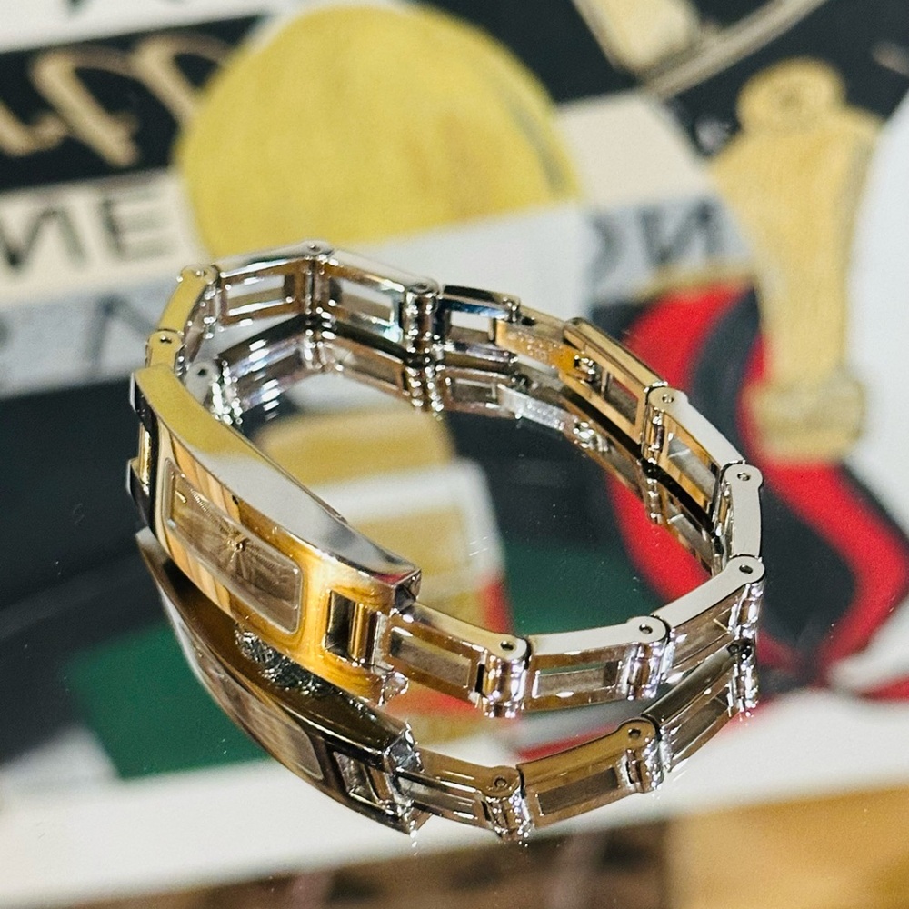 🔥 ❌SOLD ❌GUCCI WATCH BRACELET STAINLESS STEEL SIZE 6" w/ New Battery - Picture 3 of 10